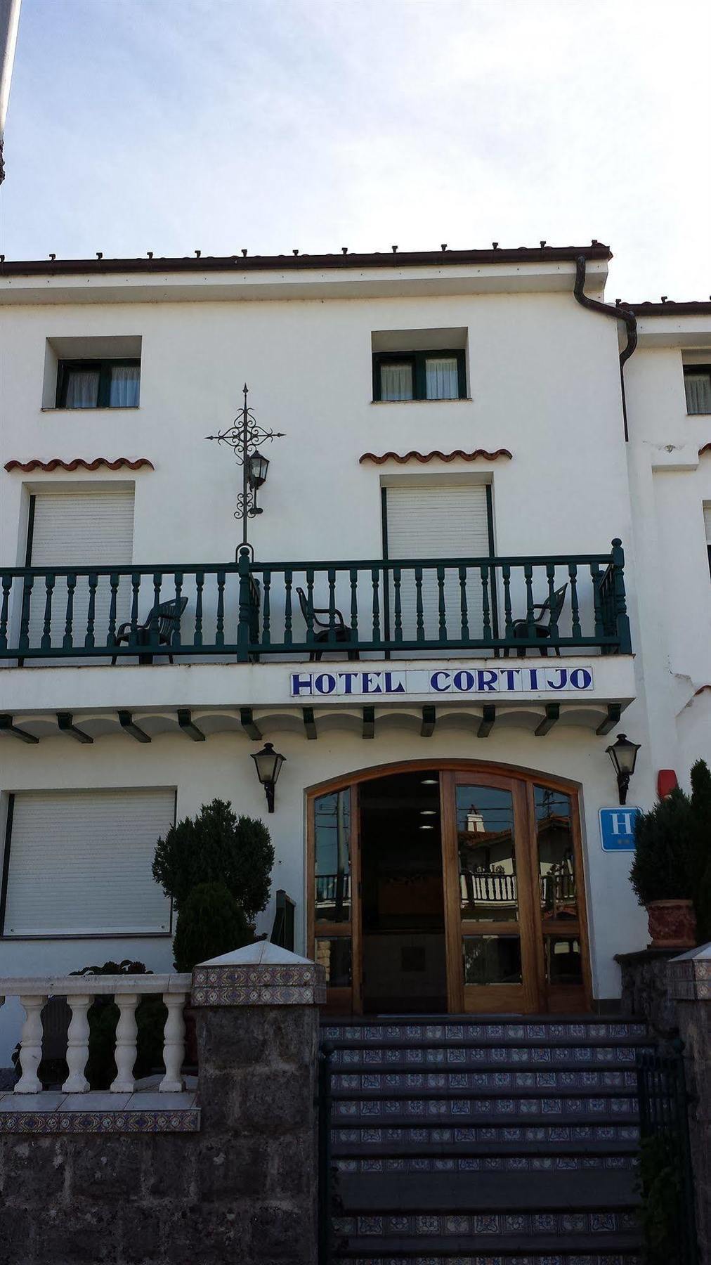 Hotel Cortijo Laredo Exterior photo